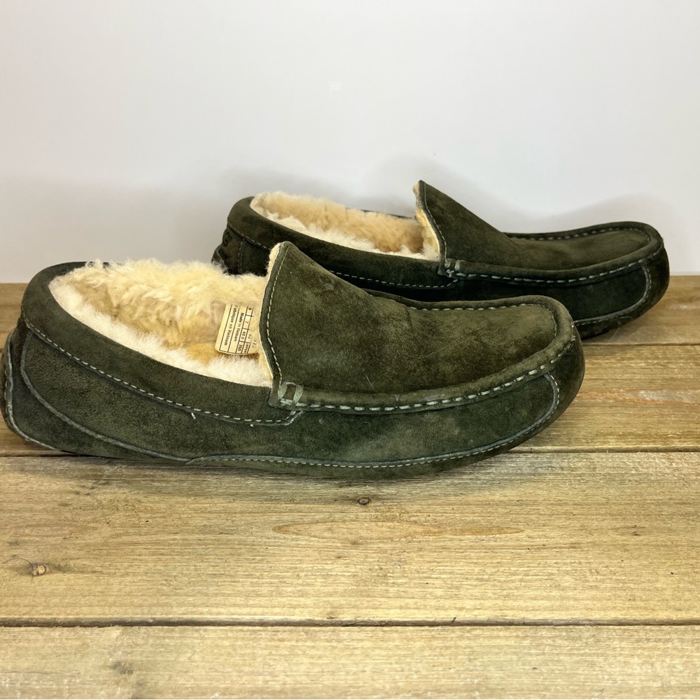 Ugg Ascot slippers - Picture 3 of 6